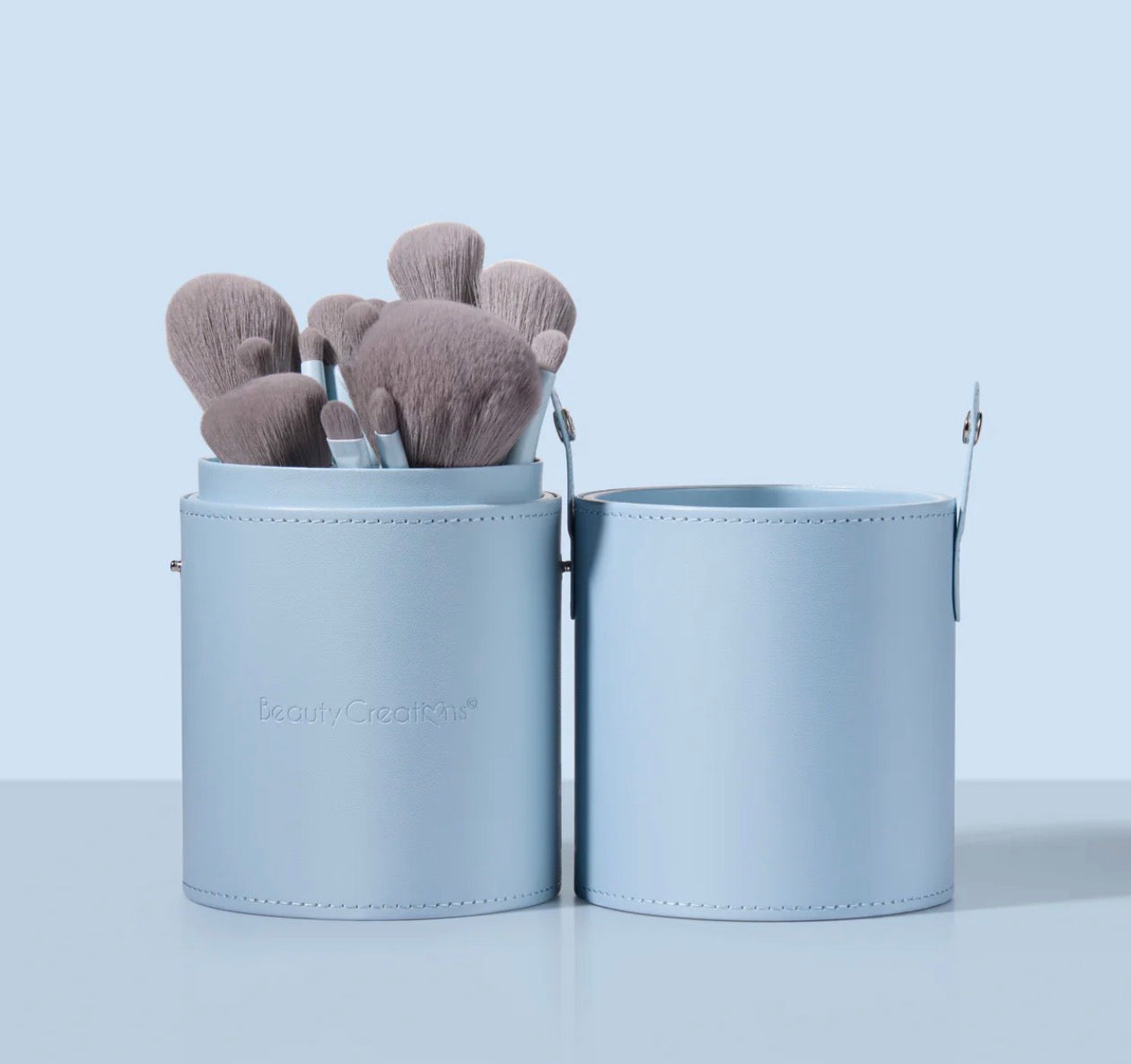 Beauty Creations Travel Makeup Brush Holder &amp; Organizer – Blue