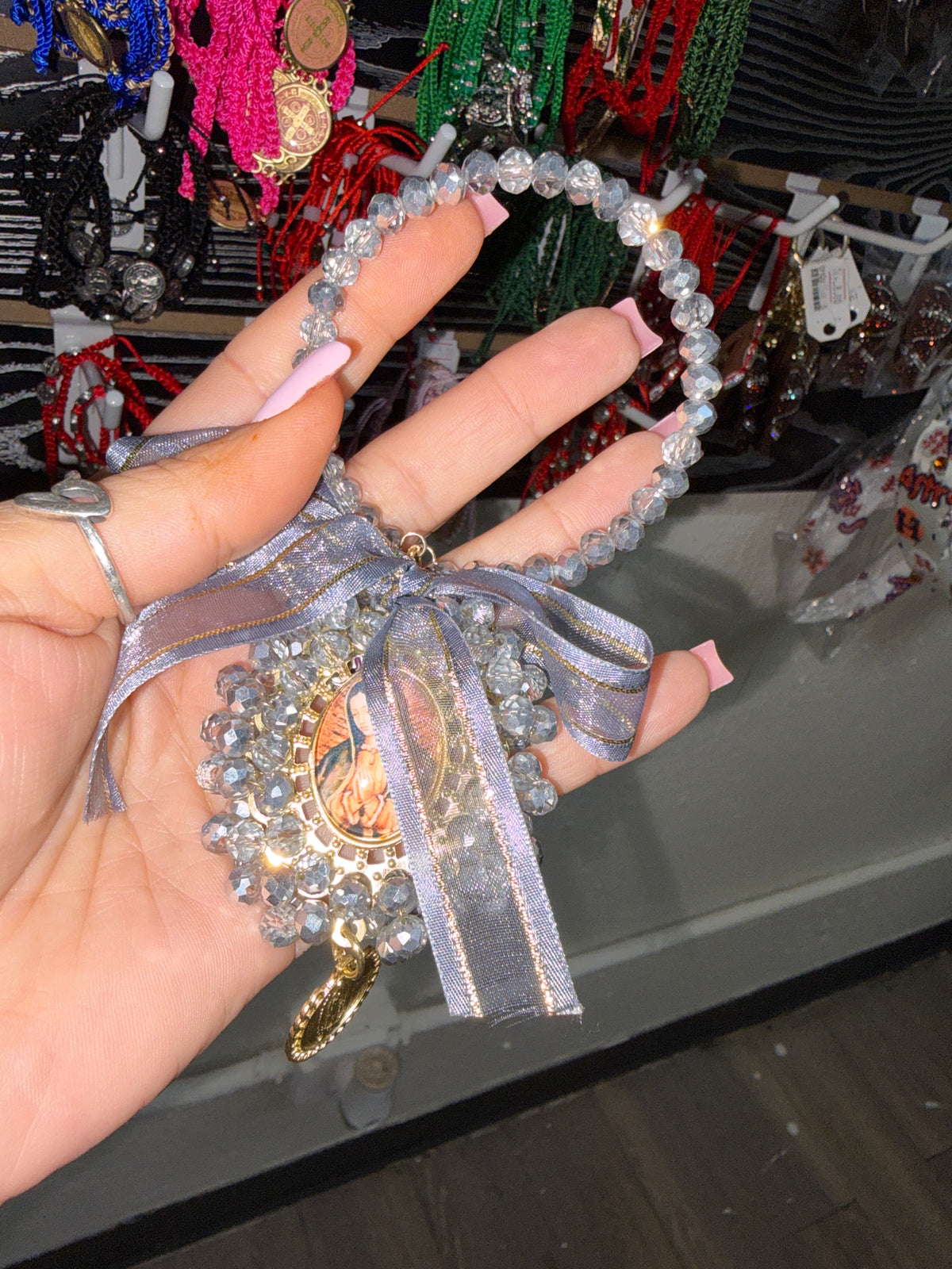 Virgen de Guadalupe door hanger